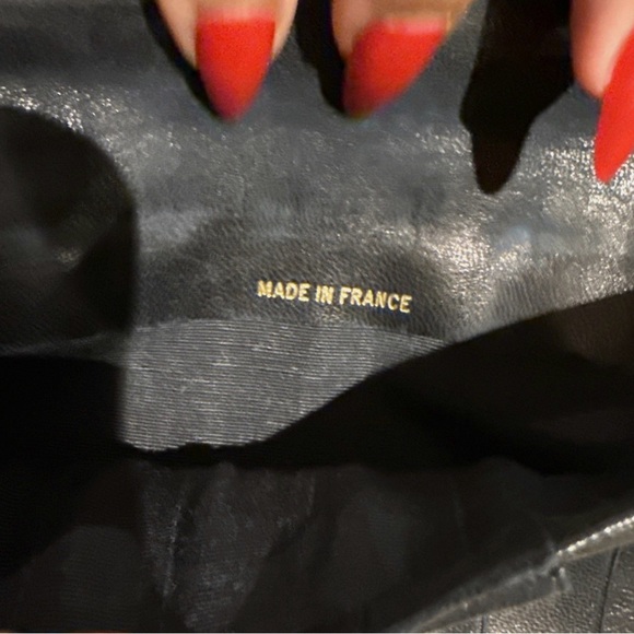 Chanel Black Leather Diamond Stitch Long Bifold Wallet - Authentic - Picture 6 of 11